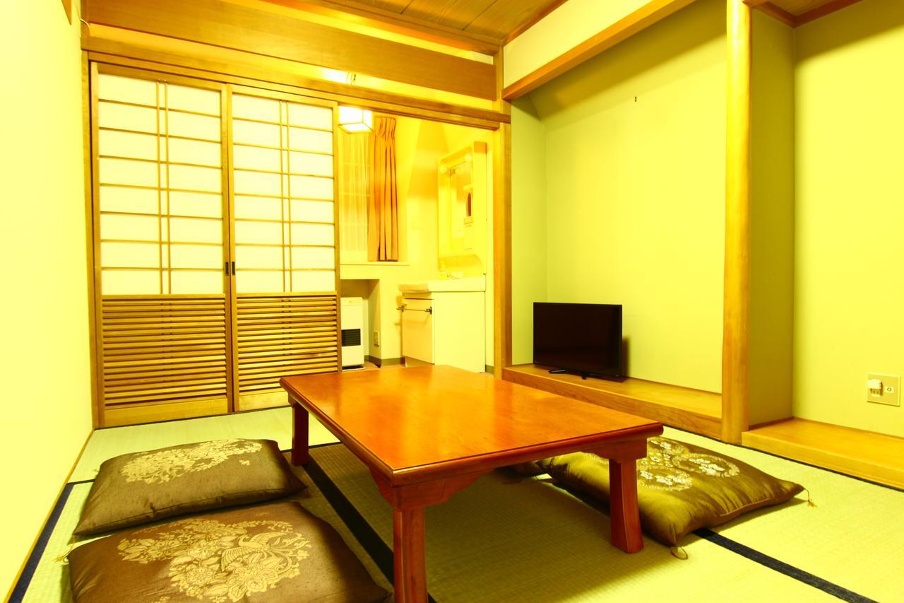 Hotel Utopia Yuzawa  Exteriör bild