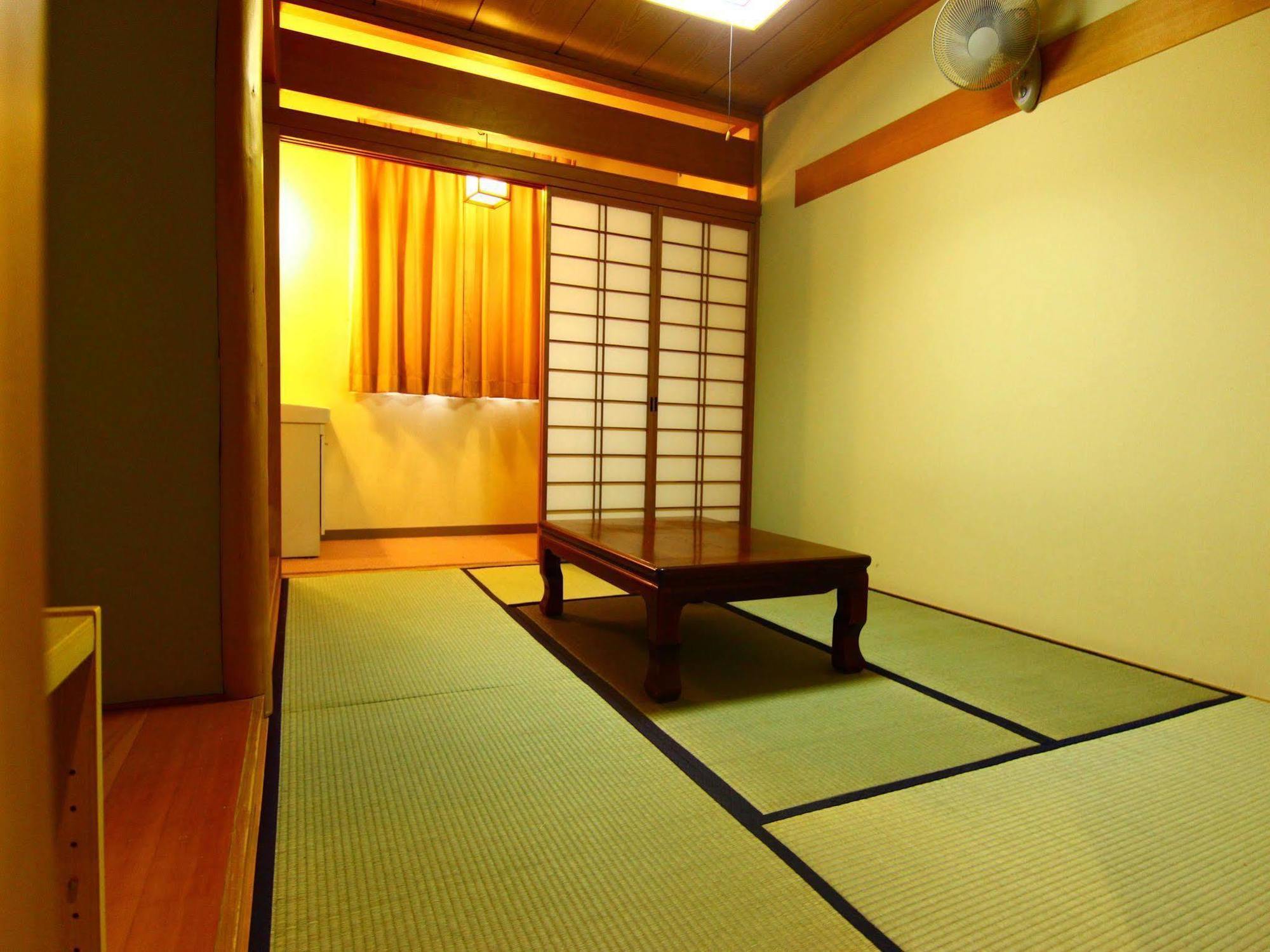 Hotel Utopia Yuzawa  Exteriör bild